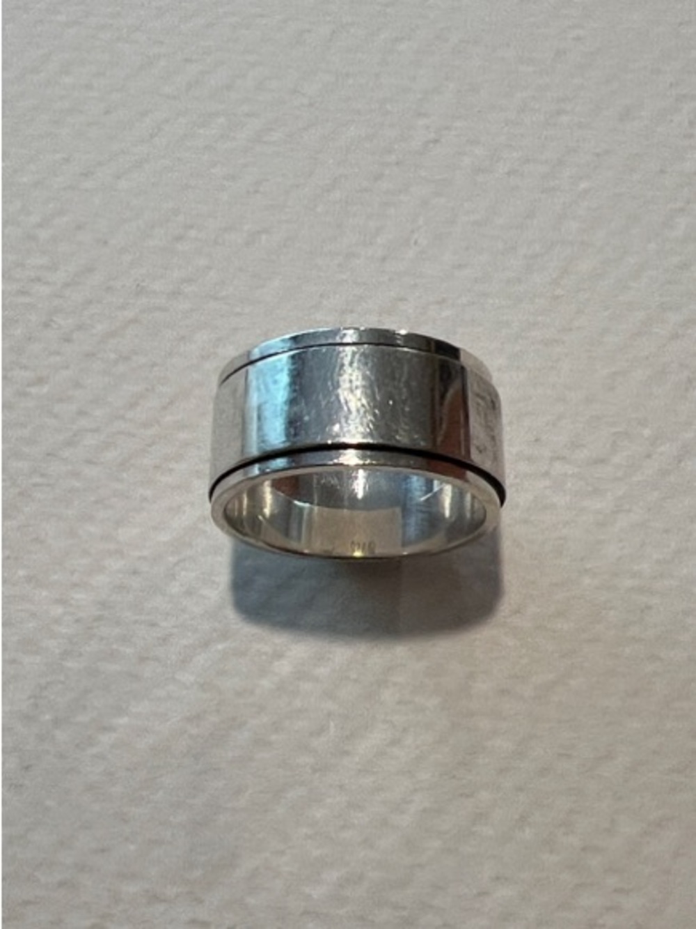 Silver plated fidget spinner ring